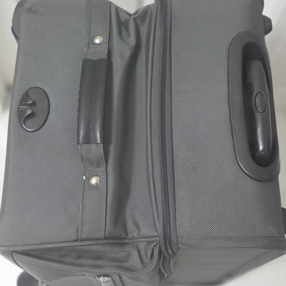Tumi Alpha Large two-wheel Charcoal Grey Split Rolling Duffle 22041GY0P